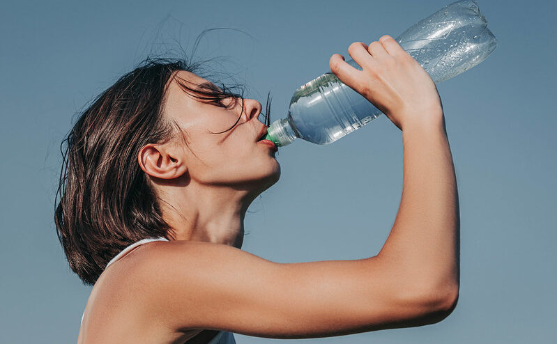 L'eau en bouteille n'est pas plus sûre pour la santé © Marco Verch - CC BY 2.0