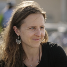 Julie Mendret : « L’eau du robinet est le seul modèle soutenable »