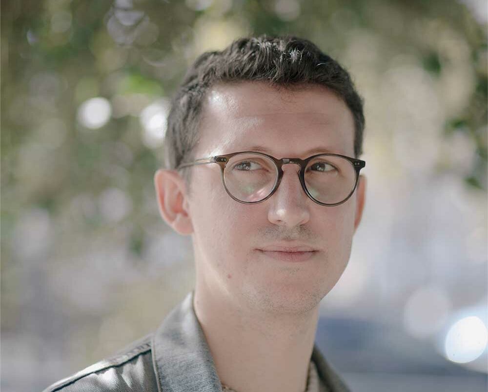 Pierre Rouvière, fondateur du compte "Écolo, mon cul" © Cha Gonzalez -ed. Eyrolles