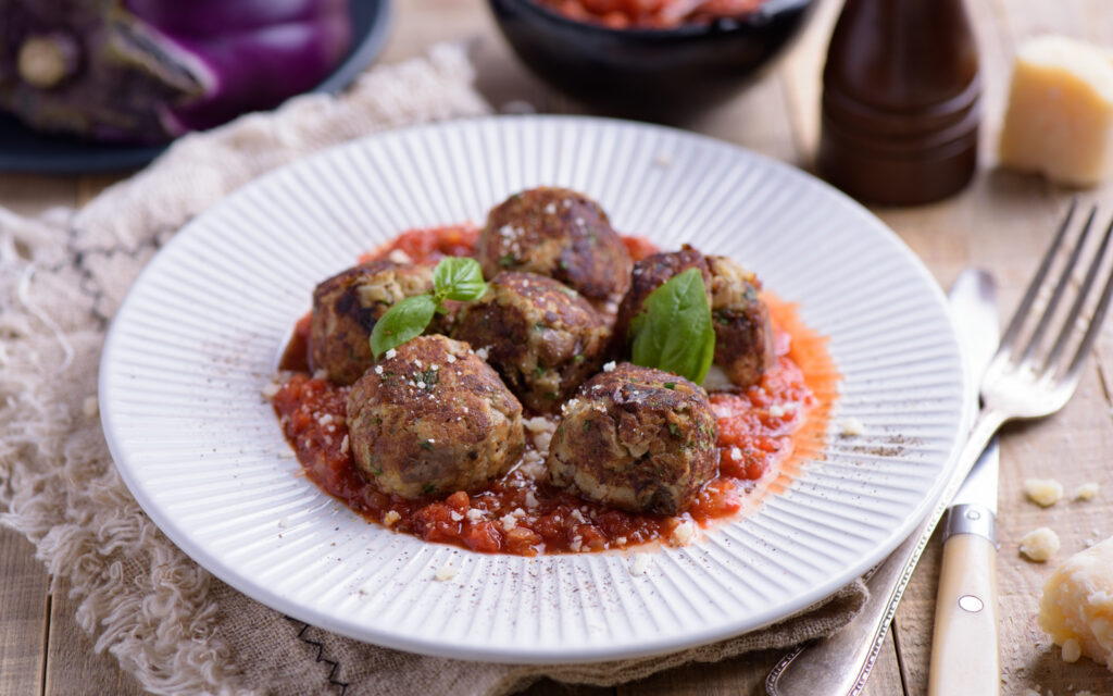 Boulettes d'aubergine sauce tomate - Mon Quotidien Autrement - ©E. Montuclard