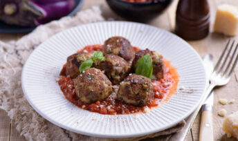 Boulettes d'aubergine sauce tomate - Mon Quotidien Autrement - ©E. Montuclard