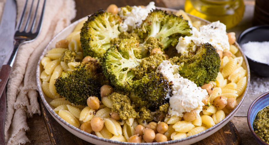 Gnochetti aux brocolis et pois chiche rôtis, crème de feta - Mon quotidien Autrement - ©E. Montuclard