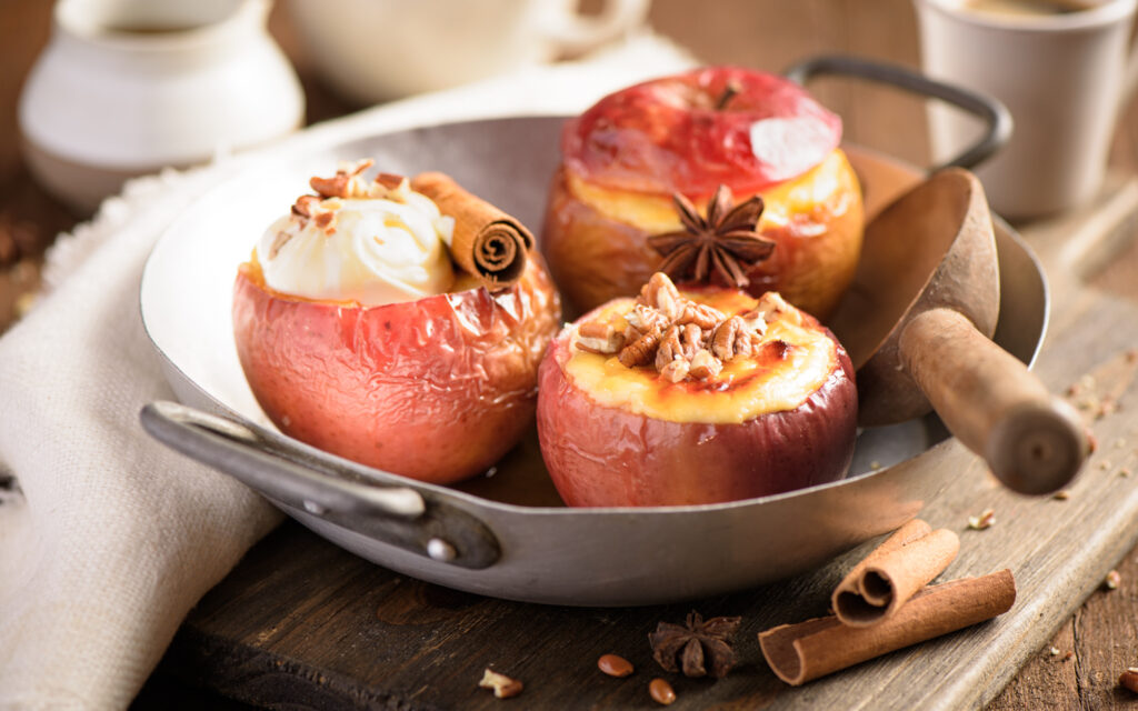 Pomme au four garnies de fromage frais - Mon Quotidien Autrement ©E Montuclard