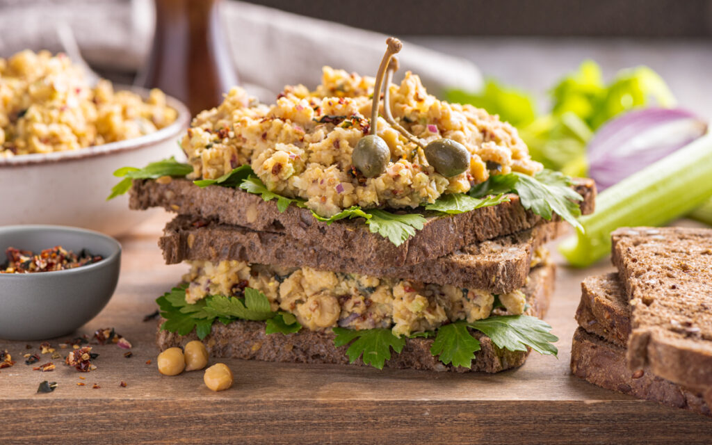 Sandwich au tartare de pois chiche et algues - Mon Quotidien Autrement - ©E. Montuclard