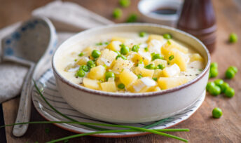 Soupe de pommes de terre et petits pois - Mon Quotidien Autrement - ©E. Montuclard