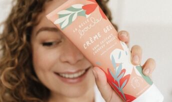La crème gel La Belle Boucle : un soin coiffant pour vos bouclettes © Photo La Belle Boucle