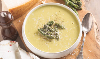 Velouté d'asperges au parmesan - Mon Quotidien Autrement - ©E. Montuclard