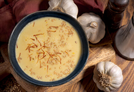 Soupe à l’ail et au safran