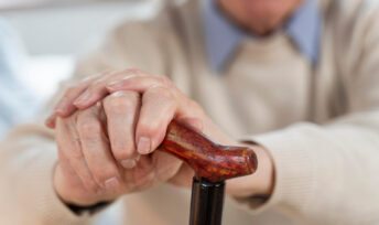 Le nombre de centenaires explose en France. Crédits Freepik