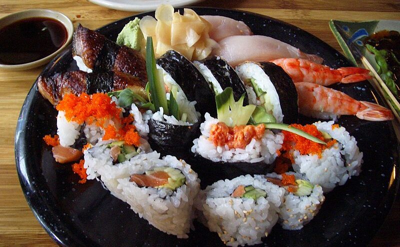 Apprenez à réaliser vous-même vos sushis et makis.