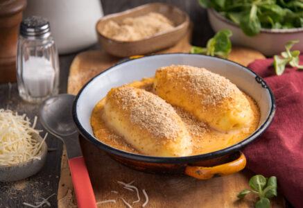 Quenelles sauce au fromage