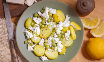 Salade de pommes de terre, petits pois, feta et citron - Mon Quotidien Autrement - ©E. Montuclard