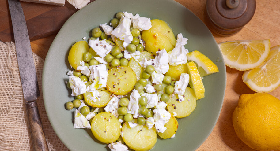 Salade de pommes de terre, petits pois, feta et citron - Mon Quotidien Autrement - ©E. Montuclard