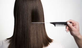 Les produits lissants pour cheveux dangereux pour la santé © Freepik