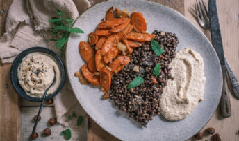 Carottes roties, salade de lentilles et houmous - Mon Quotidien Autrement - ©E. Montuclard