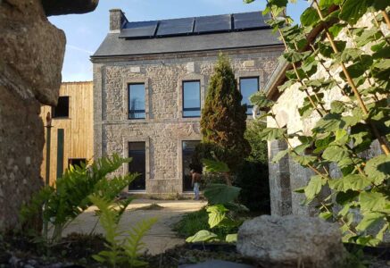 A la belle étoile, auberge coopérative en Bretagne