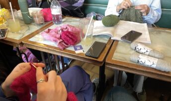 Reportage au Club Crochet Tricot Paris © Perrine Bontemps