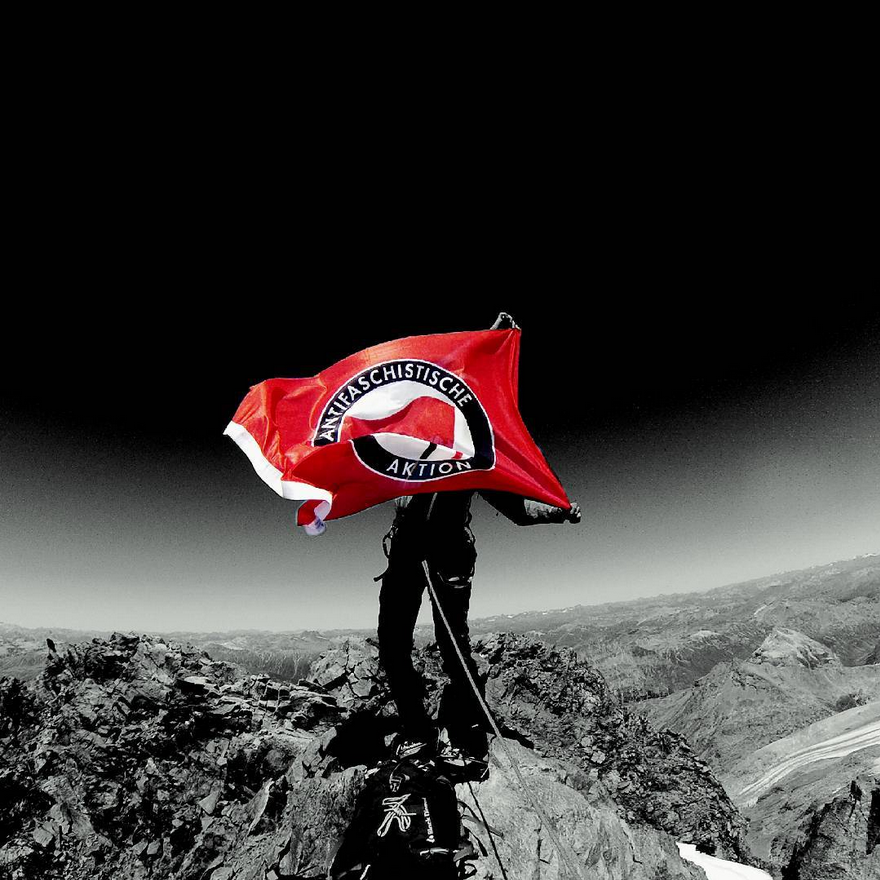 L'histoire résistante de l'alpinisme continue jusqu'à aujourd'hui. Crédit : alpin.punx