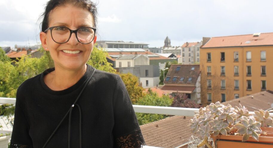 Charlotte a une entreprise de détection de punaises de lit. Crédit : E.B / La Bouscule