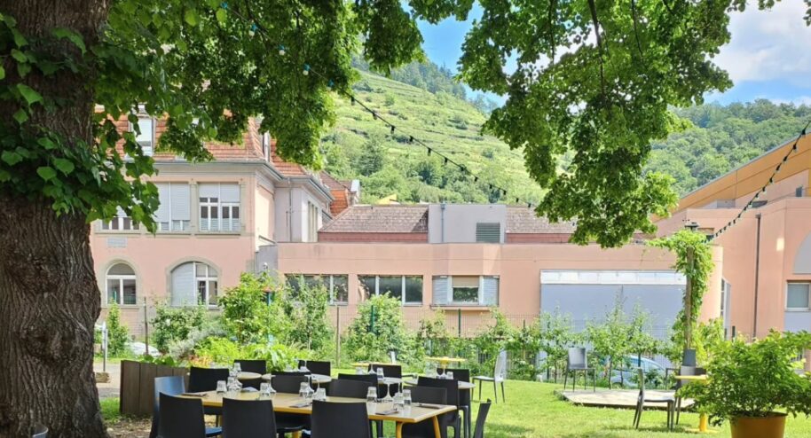 Un déjeuner local, bio et de saison à Guebwiller. Crédits : La Louve.