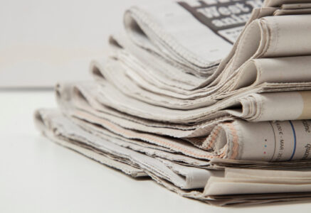 10 milliardaires accaparent 90 % des ventes de quotidiens nationaux en France