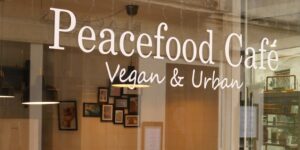 Peacefood Café : de délicieux burgers vegan à Montpellier