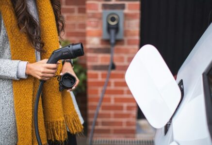 Aides voiture électrique : quelles sont-elles en 2026 ?