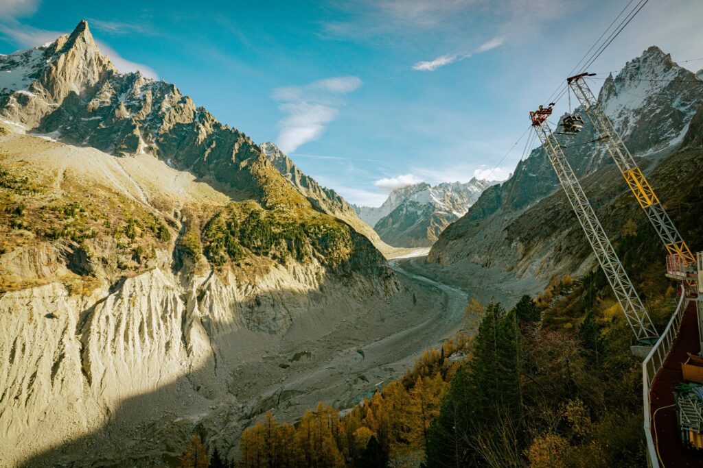 La Mer de Glace, symbole du réchauffement climatique en Europe - crédits Eole Wind - Licence CC BY-NC-SA 2.0