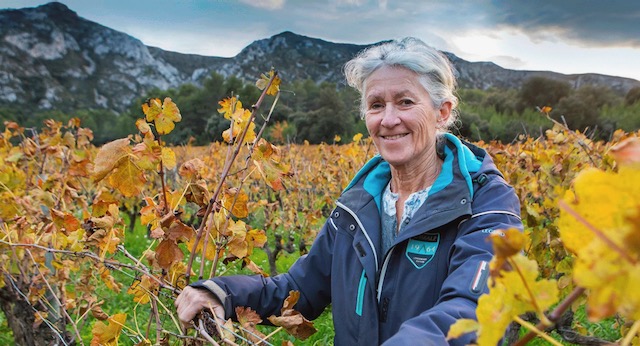 Dominique Hauvette, pionnière des vins naturels. Crédits : C. Grilhé - La revue du vin de France.