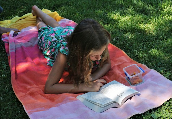 Des livres écolo pour votre enfant cet été ! /Crédit : Skylar Zilka