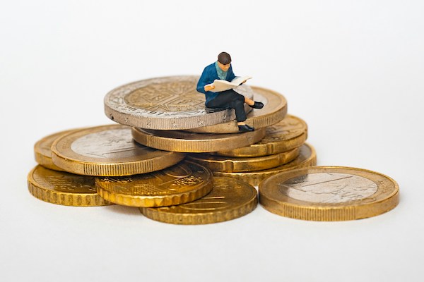 Que cache le succès du défi "No Spend Challenge" chez les jeunes ?/ Crédit : Mathieu Stern