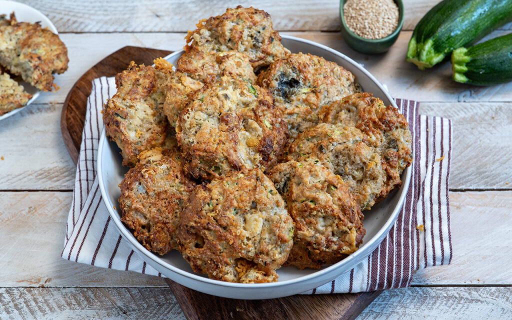 Recette très simple de cookies aux courgettes et roquefort, succès assuré à l'apéro- La Bouscule - © S.LACROIX