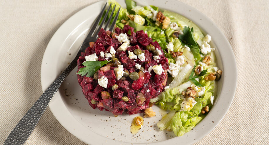 Recette de tartare de betteraves, végétarien, protéiné et délicieux - La Bouscule - © S.LACROIX